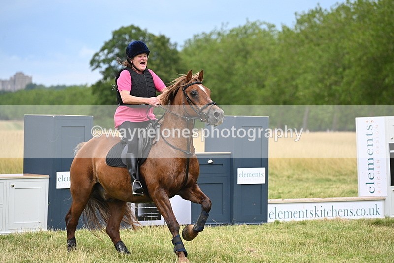 WJ6_3909 - Time at Jump 12:22 to 13:03