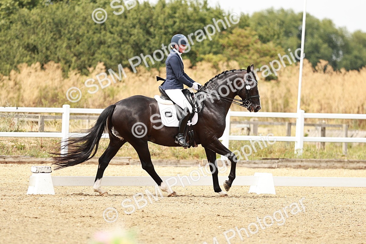SBM_003670 - Class 7 - Advanced Medium 6 Gold - 13.16-14.36