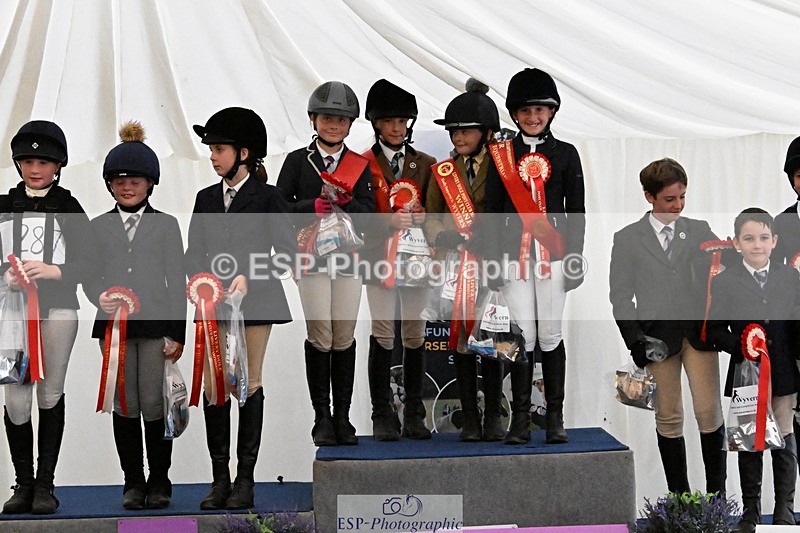 240822X-141106-14074 - Mid Day Presentations