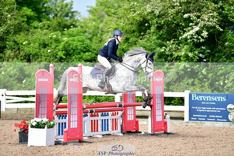 240526A-094154-07145 - Cls 32 British Novice and 90cm Open