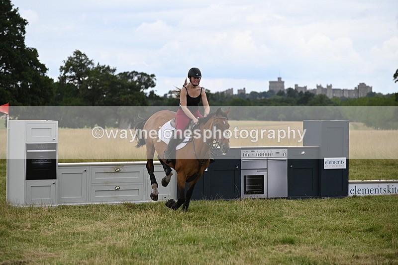 WJ6_4896 - Time at Jump 13:04 to 13:34