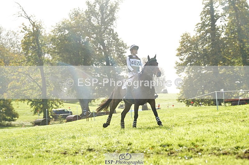 251025A-140538-20958 - F-487-Polly.McHardy