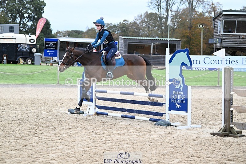 241116-105217-00677 - Cls 2 80-85cm Start to 11.30