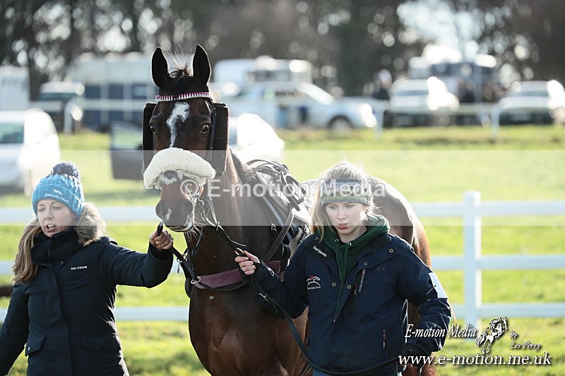PtP 141225  1512 - New Forest Hounds PtP Larkhill 14/12/25