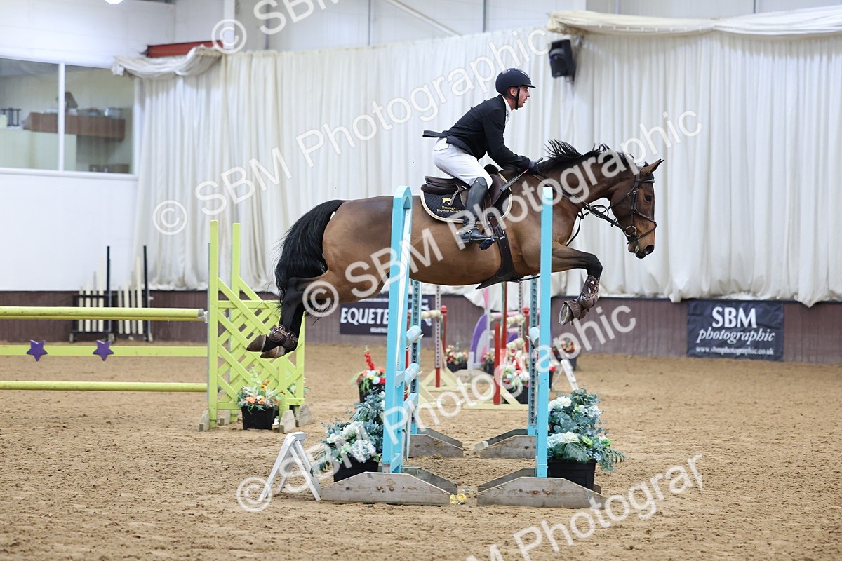 SBM_006313 - Class 23 - Senior Newcomers - 1.10m Open