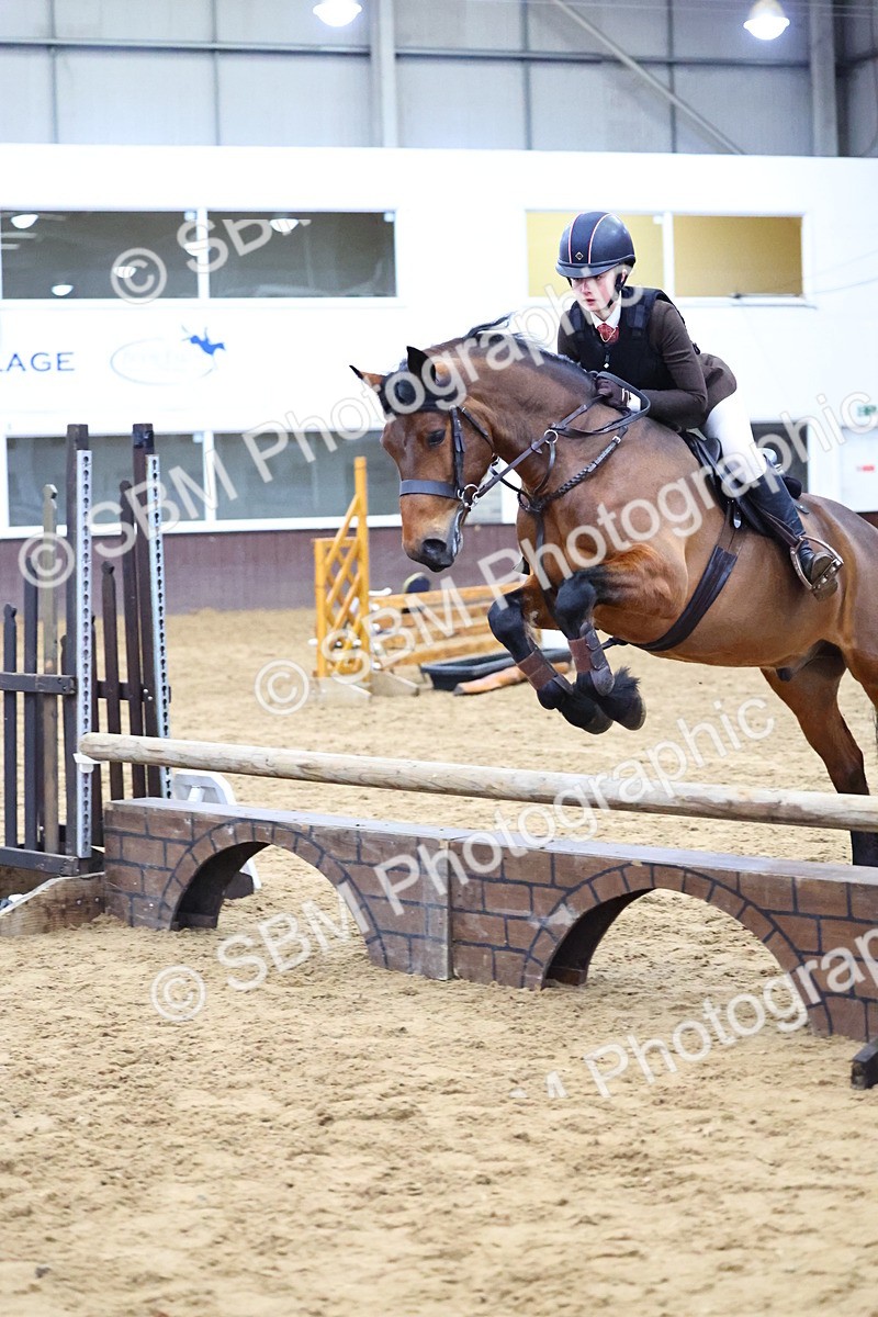SBM_005002 - Class 41 - Not exceeding 143cms