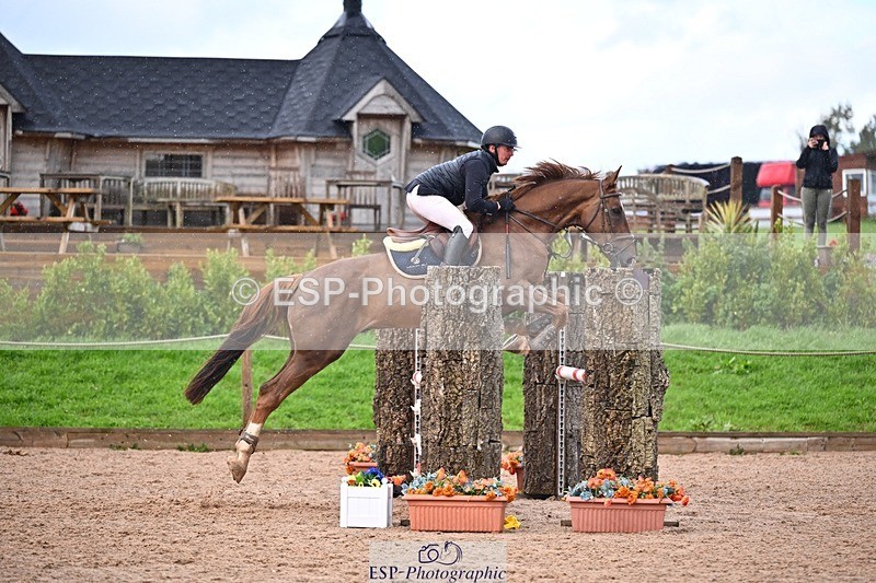 250912-163423-05478 - Cls 13 Snr 1.05m and 1.10m