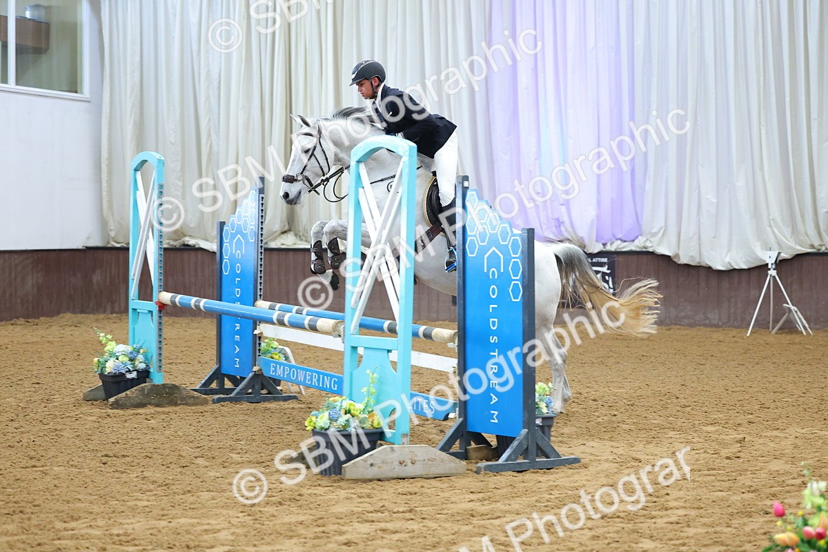 SBM_009815 - Class 21 - Nupafeed Supplements Senior Discovery/ 1m Open - First Round (1.00m)