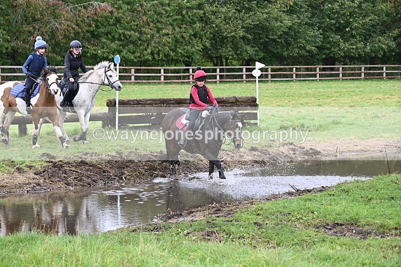 WJ6_6149 - Time at Photographer 12:41 to 13:05