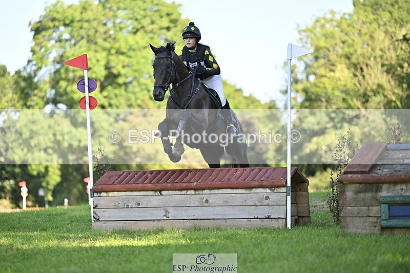 240811A-175028-07522 - 472-