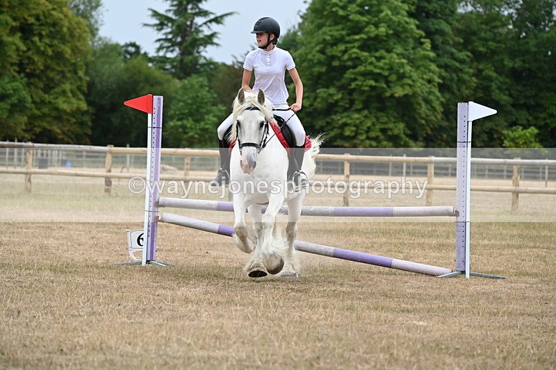 WJ6_0743 - Class 14 Intermediate Jumping 75cm