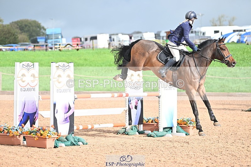 231013A-104050-01272 - Cls 7 Discovery & 1m Open