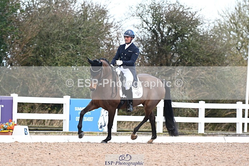 240218A-105432-06090 - 172-Jezz.Palmer-Honey.D'Or