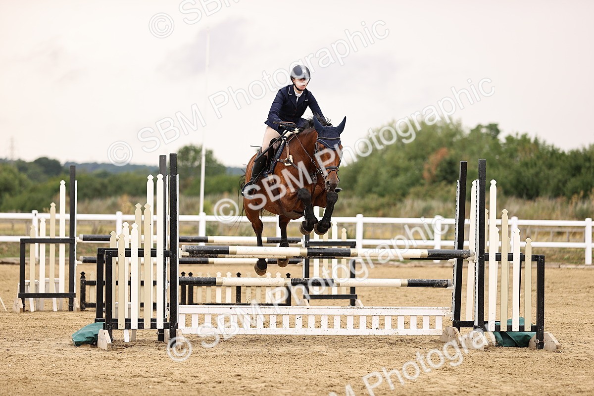 SBM_026348 - Class 12 - Amateur Championship Qualifier 1.05m