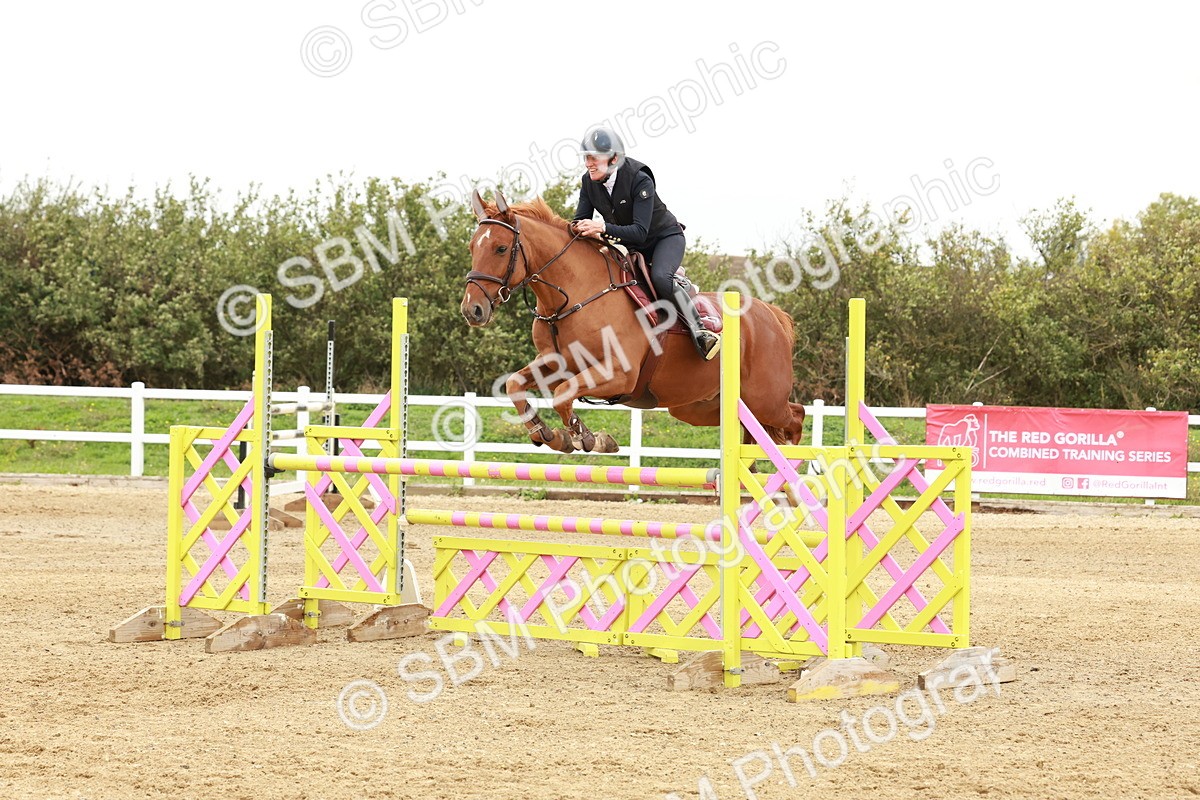 1I0A7816 - Class 4 - Senior Newcomers 1.10m