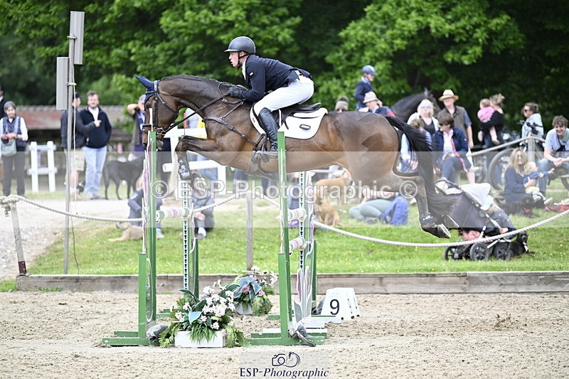 250525A-121007-17262 - B-371-Ben.Perry-FA.KARLA