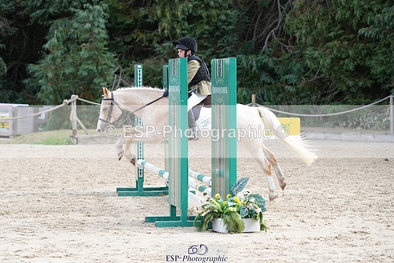 250821A-103812-14119 - WC Round 2 10.00 to 11.00