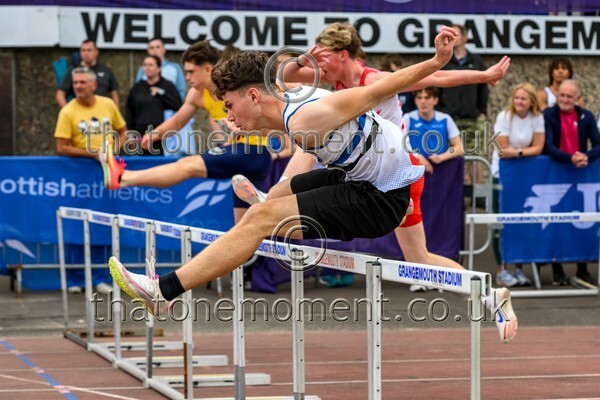 Sen25SUN-917286 - Track Male