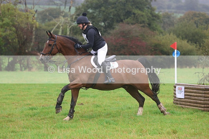 3E7A1221 - Class 2: 70cm: Half Roll Top