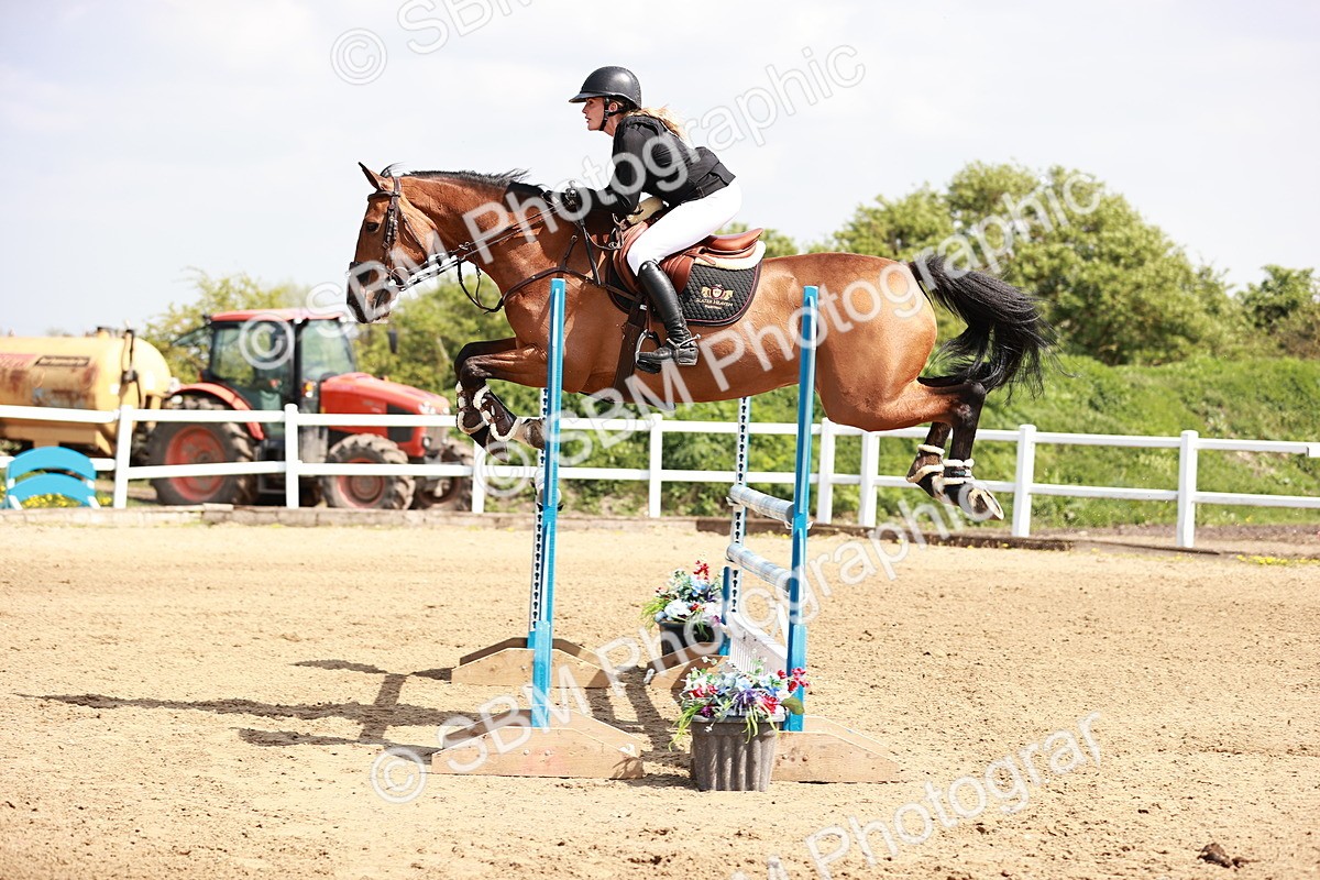  - Class 24 - Senior Newcomers - 1.10m