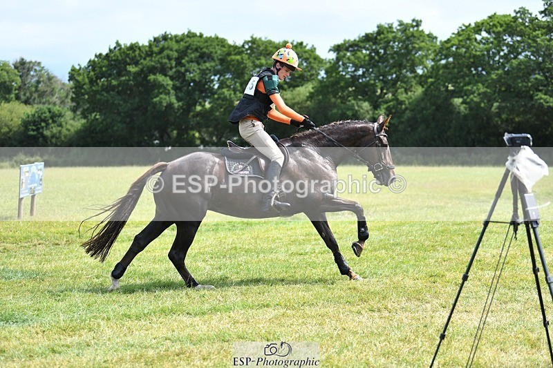 230625-111859-02040 - XC 90cm 11.00 to 12.00