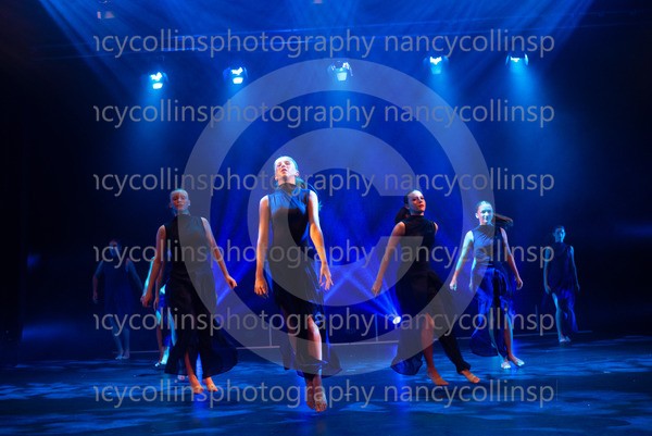 01556 - Young and Beautiful