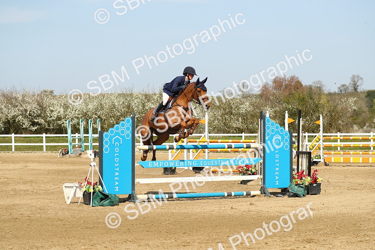 SBM_002744 - Class 11 - Senior Foxhunter - 1.20m