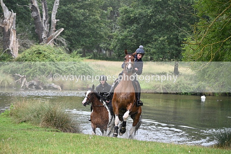 WJ7_8030 - Time at Water 11:06 to 11:21