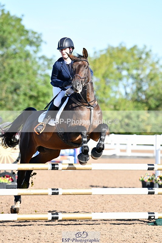 240913A-093715-02970 - Cls 20 Snr British Novice and 90cm Open