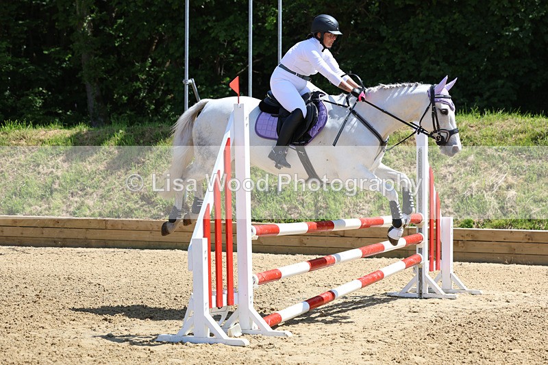 3E7A9842 - Class 9: Senior BN/90cm open