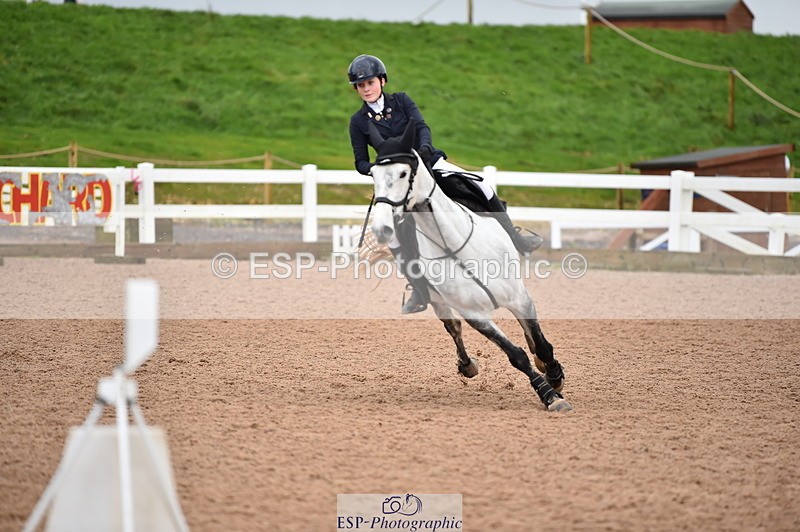 231203A-131520-01306 - Cls 9+10 Children on Horses 1m & 1.10m