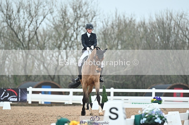 250214-134532-01996 - 217-Yasmin.Olsson-Sanderson-Top.Biats