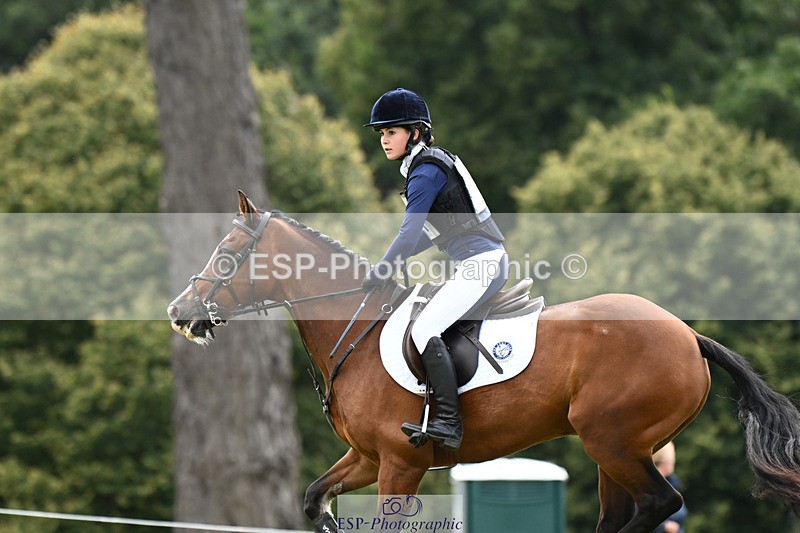 240825X-161628-36710 - 80cm XC 15.30 to 16.30