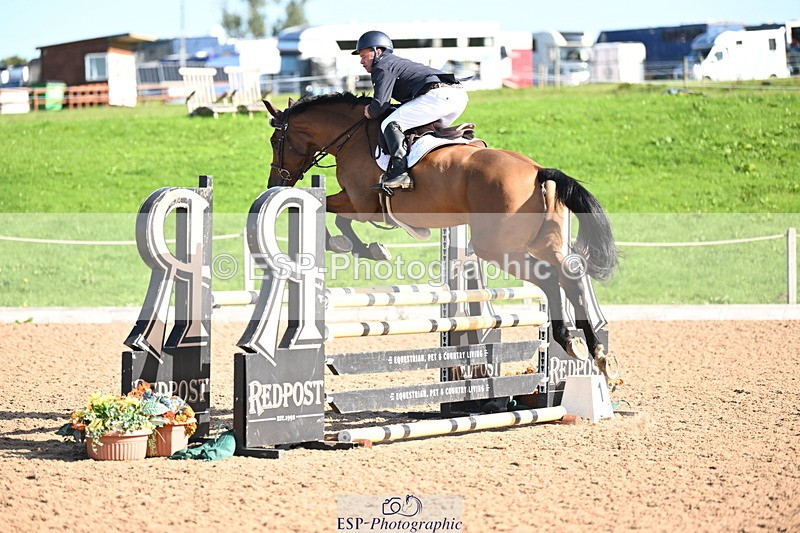 240913A-100358-03395 - Cls 13 Snr 1.05m & 1.10m Open