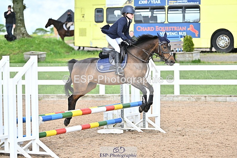 240514A-170342-00175 - 70cm