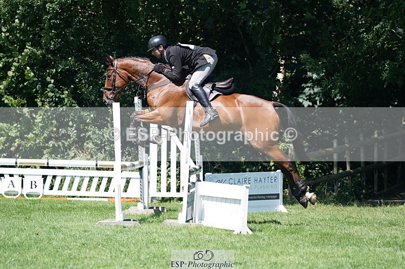 240811A-135806-04129 - 162-