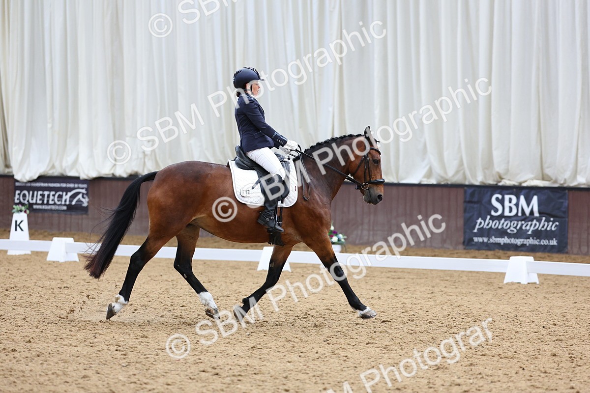 SBM_016032 - Class 15 - Novice FSM - 9.50 - 11.10