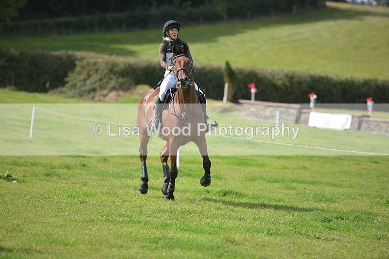 RAY_8332 - Class 1: Trebudannon Open: Red Table