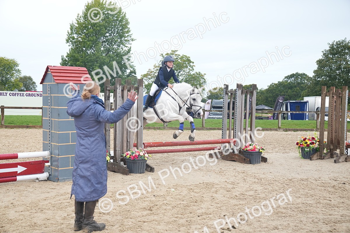 SBM_01822_J54 - Clear Round 50cm - Paula Gray