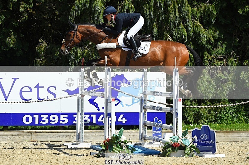 230527-150102-11386 - 474-LONDON_52-Laura_Collett-SJ