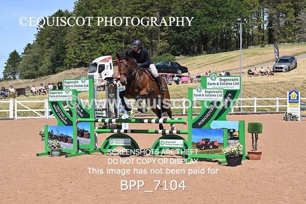 BPP_7104 - CLASS 14 FRI Nupafeeds Senior Dicovery/1m open