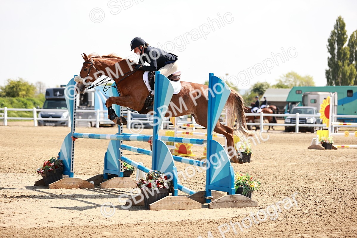  - Class 23 - Senior 1.05m