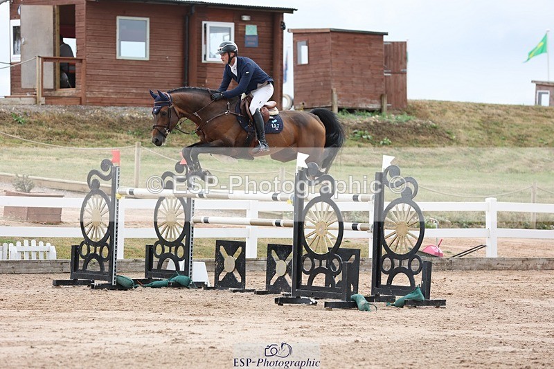 250717-134506-05557 - Cls 1, 3 Star Small Tour Start to Break