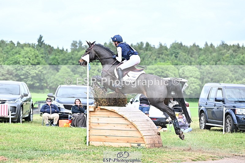 250525A-144245-16571 - D-456-Yasmin.Ingham-GYPSIE.DU.LOIR
