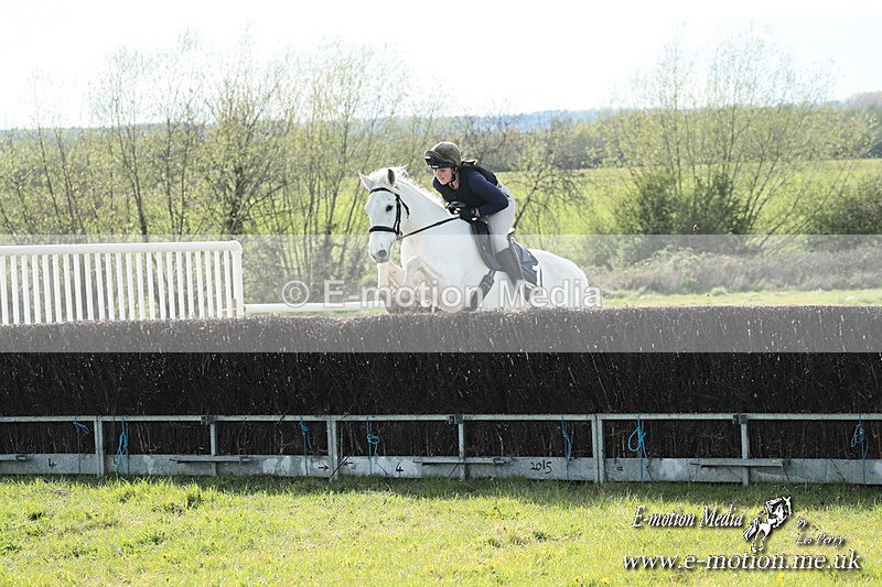 PtP 210425  1387 - Paxford Races Easter Monday 21/04/25