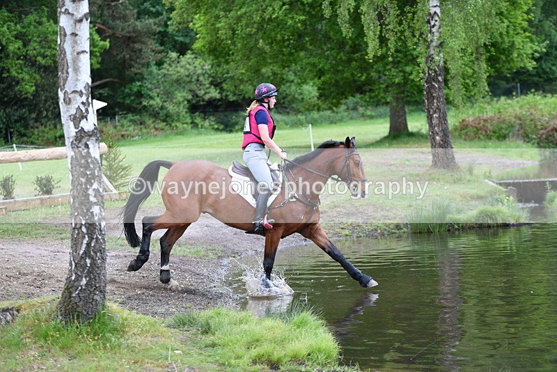 WJ5_5208 - Time 12:04 to 13:05