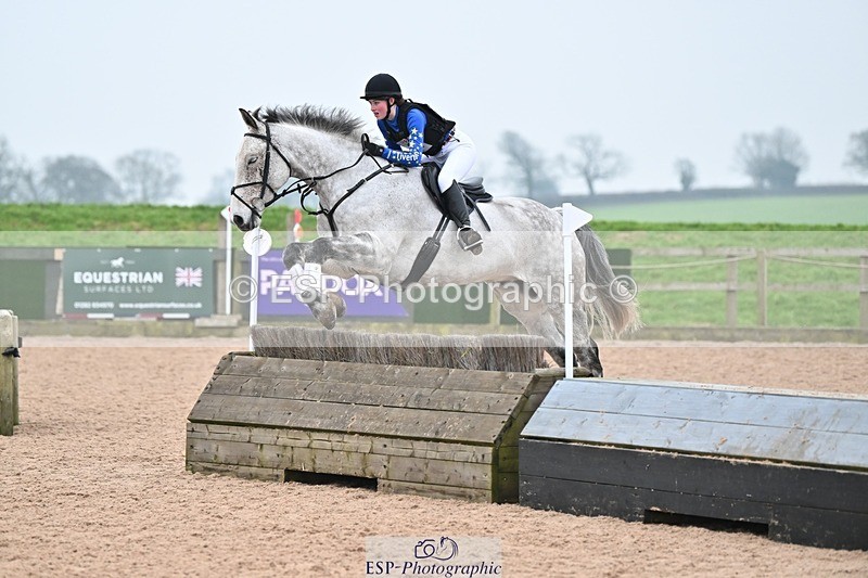 250118-135138-01336 - Cls 3A&B 90cm 13.20 to Coursewalk