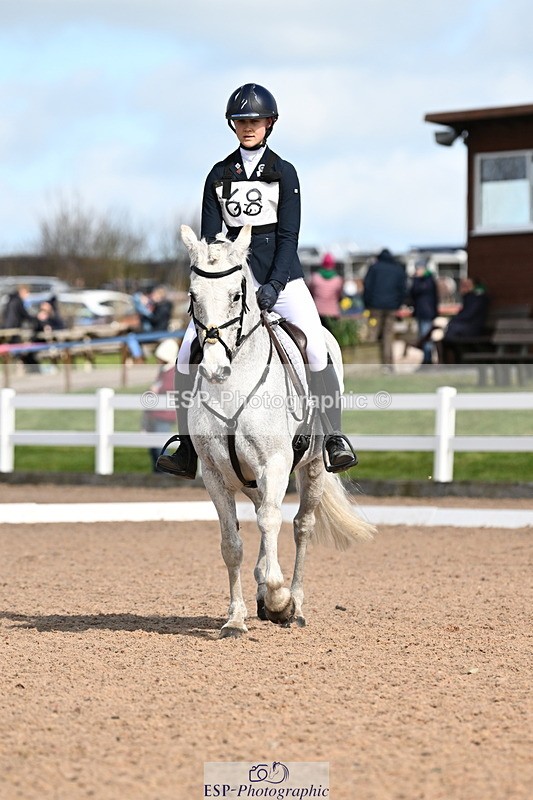 240324A-124431-02702 - Novice 27, 12.30 to 13.50