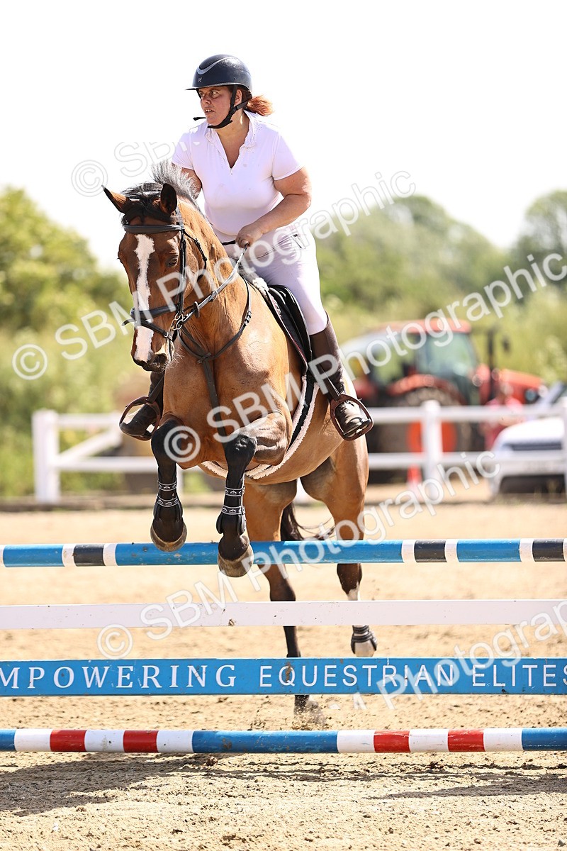 SBM_003658 - Class 9 British Novice/90cm