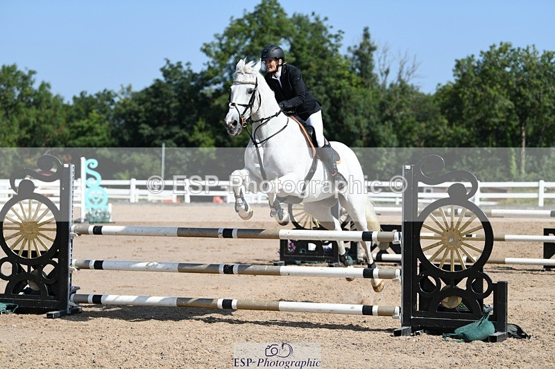 250725-103019-01415 - Cls 6 Snr British Novice and 90cm